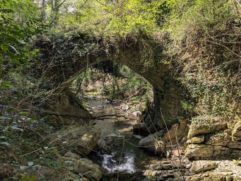 Il ponte tra Pian di Scò e Casabiondo Il ponte tra Pian di Scò e Casabiondo